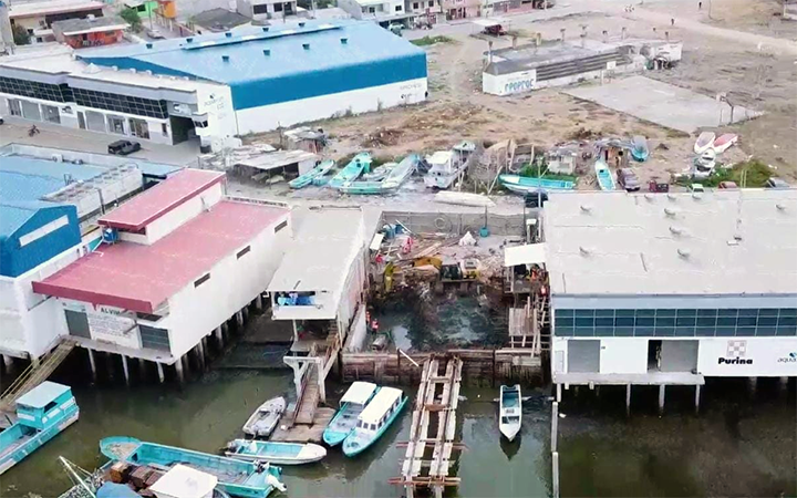 avanza-construccion-de-gasolinera-para-pesca-artesanal-en-puerto-bolivar-ecuador221.com_.ec_ Avanza construcción de gasolinera para esca artesanal en Puerto Bolívar