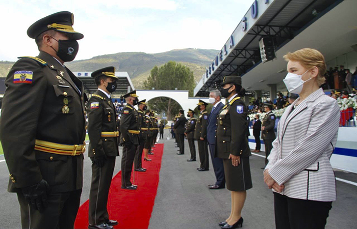 la-policia-nacional-cuenta-desde-hoy-con-cuatro-nuevos-generales-ecuador221.com_ La Policía Nacional cuenta desde hoy con cuatro nuevos generales