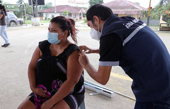 vacunacion-se-suspende-el-lunes-9-en-ecuador-ecuador221.com_.ec_ Vacunación se suspende el lunes 9 de agosto en Ecuador
