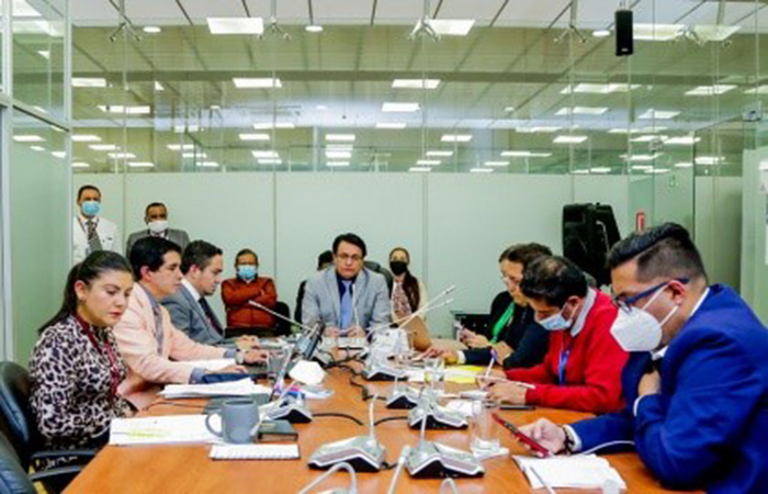 comision-de-fiscalizacion-recomienda-enjuiciar-politicamente-a-freddy-carrion-ecuador221.com_ Comisión recomienda enjuiciar políticamente a Freddy Carrión