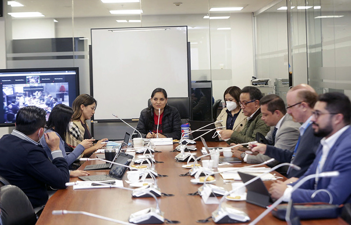 comision-recomienda-al-pleno-observar-la-proforma-presupuestaria-2022-ecuador221.com_.ec_ Comisión recomienda al Pleno observar la proforma presupuestaria 2022