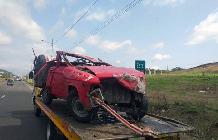 diez-heridos-en-accidente-de-transito-en-montecristi-ecuador221.com_.ec_ Diez heridos en accidente de tránsito en Montecristi