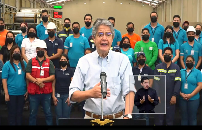 ecuador 221 el-salario-basico-unificado-sera-de-425-dolares-en-el-2022-ecuador221.com_ El Salario Básico Unificado será de 425 dólares en el 2022