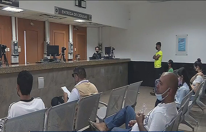 en-instituciones-publicas-exigen-presentacion-de-carnet-de-vacunacion-ecuador221.com_.ec- En instituciones públicas exigen presentación de carnet de vacunación