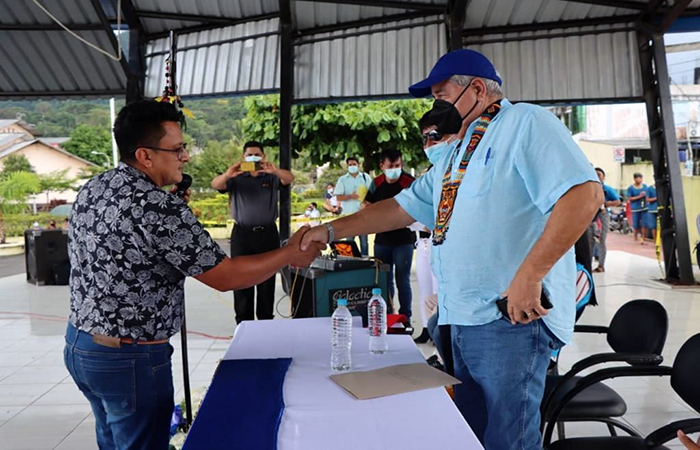 ministro-de-agricultura-cumplio-agenda-en-sucumbios-ecuador221.com_ Ministro de Agricultura cumplió agenda en Sucumbíos