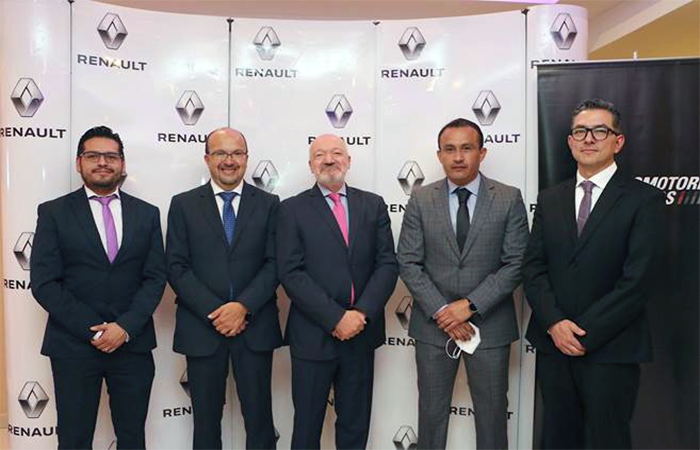 renault-en-celebracion-del-vino-le-beaujolais-nouveau-2021-ecuador221.com_.ec_ Renault en celebración del vino “Le Beaujolais Nouveau 2021"