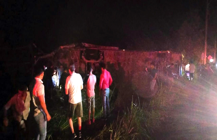 sucua-18-fallecidos-y-28-heridos-en-accidente-de-transito-de-bus-interprovincial-ecuador221.com-ec- Sucúa: 18 fallecidos y 28 heridos en accidente de tránsito de Coop. Loja