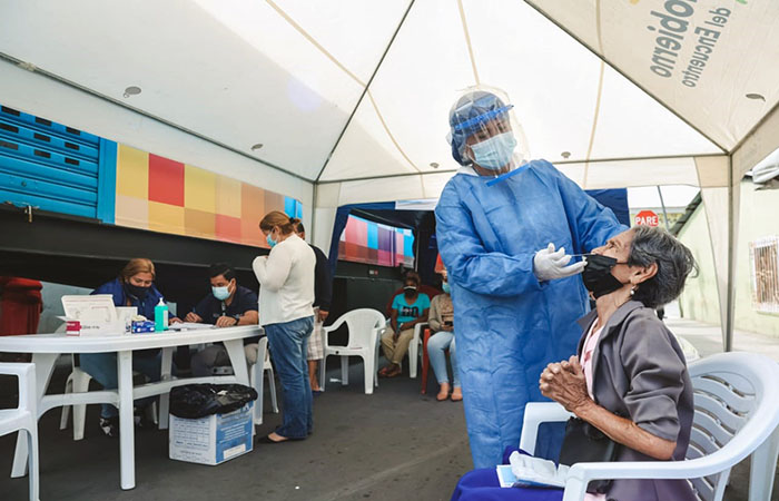 ecuador-suma-1335-nuevos-contagios-por-covid-19-en-un-dia-ecuador221.com_.ec_ Ecuador suma 1335 nuevos contagios por covid-19 en un día