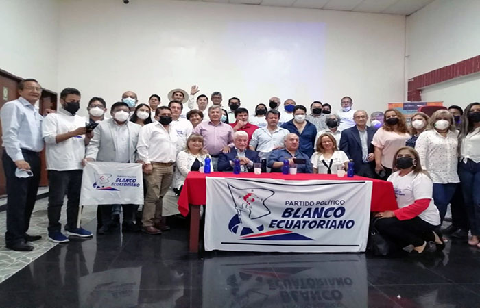 el-movimiento-blanco-se-convirtio-en-partido-politico-ecuador221.com_.ec_ Movimiento Blanco pasa a ser partido político