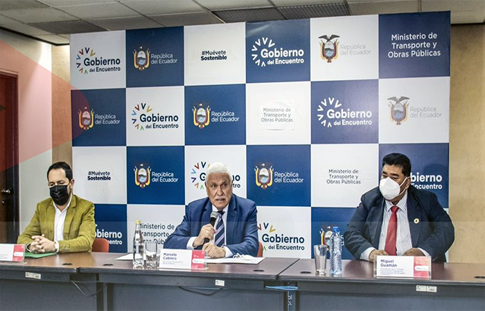 ecuador 221 entregan-metodologia-para-fijacion-de-tarifas-para-el-transporte-de-pasajeros-intracantonal-ecuador221.com_.ec- Entregan metodología para fijación de tarifas para el transporte de pasajeros Intracantonal