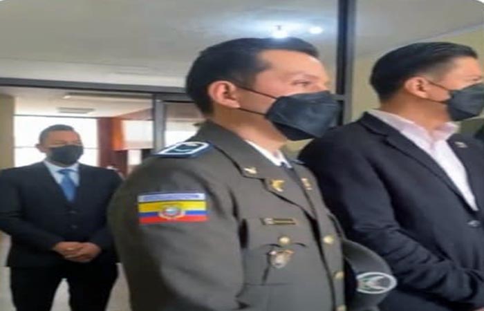 ecuador 221 sentencian-a-policia-por-matar-a-dos-delincuentes-durante-un-robo-en-riobamba-ecuador221.com_.ec_ Sentencian a policía por matar a dos delincuentes durante un robo en Riobamba