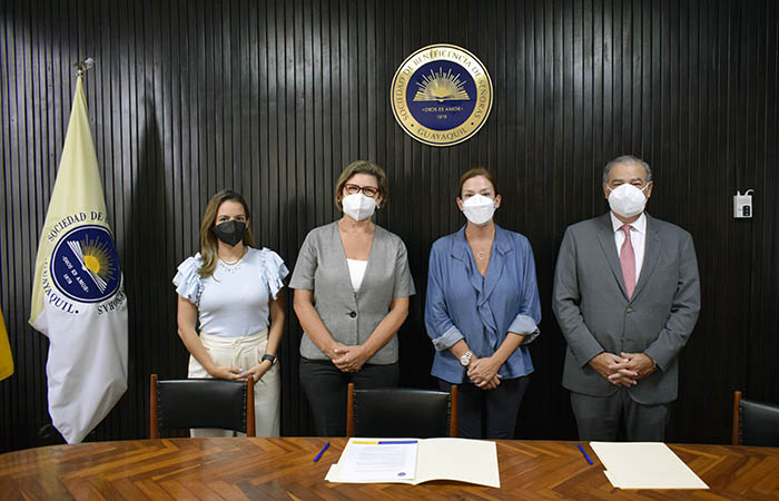 cargill-y-norlop-unidos-por-la-educacion-guayaquilena-ecuador221.com_.ec_ Cargill y Norlop unidos por la educación guayaquileña.