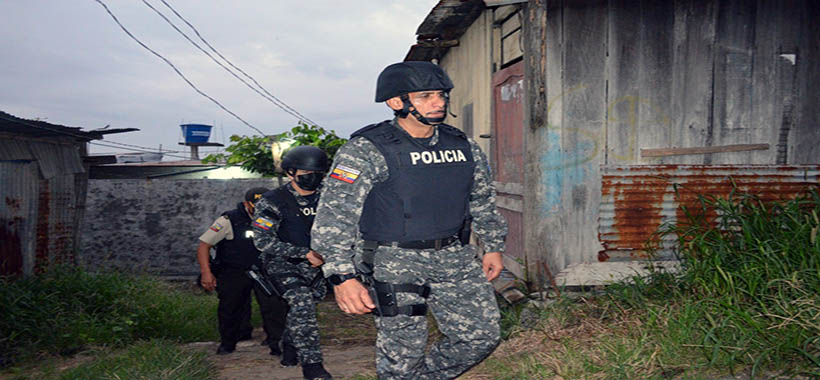 general-victor-zarate Un operativo policial se tomó el cerro Las Cabras en Durán