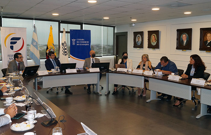 carlos-loaiza-preside-la-federacion-de-camaras-de-comercio-del-ecuador-ecuador221.com_.ec_ Carlos Loaiza preside la Federación de Cámaras de Comercio del Ecuador