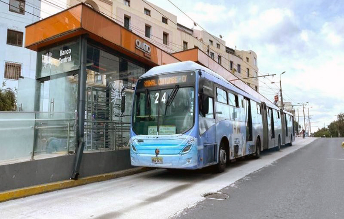 el-paso-controlado-del-carril-exclusivo-disminuye-los-tiempos-de-traslado-ecuador221.com_.ec_ El paso controlado del carril exclusivo disminuye los tiempos de traslado