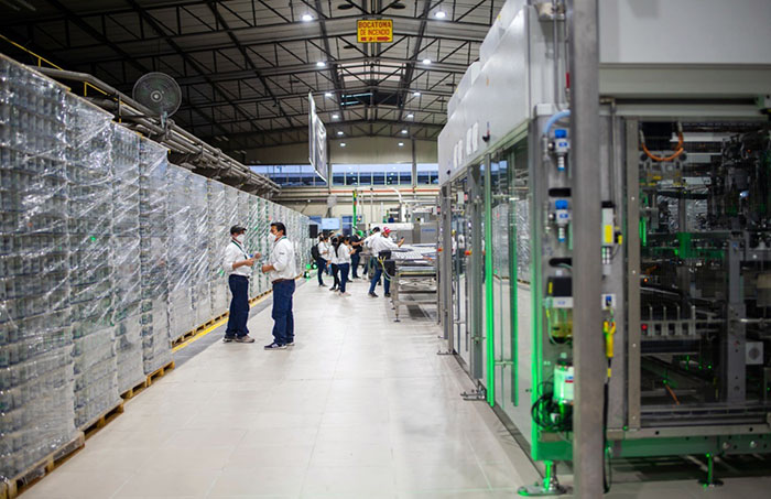 ecuador 221 heineken-ecuador-y-pacto-global-de-la-onu-se-unen-por-el-ambiente-ecuador221.com_.ec- Heineken Ecuador y Pacto Global de la ONU, se unen por el ambiente