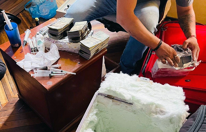 policia-judicial-desarticulo-banda-que-estafaba-con-billetes-falsos-ecuador221.com_.ec_ Policía Judicial desarticuló banda que estafaba con billetes falsos en Quito