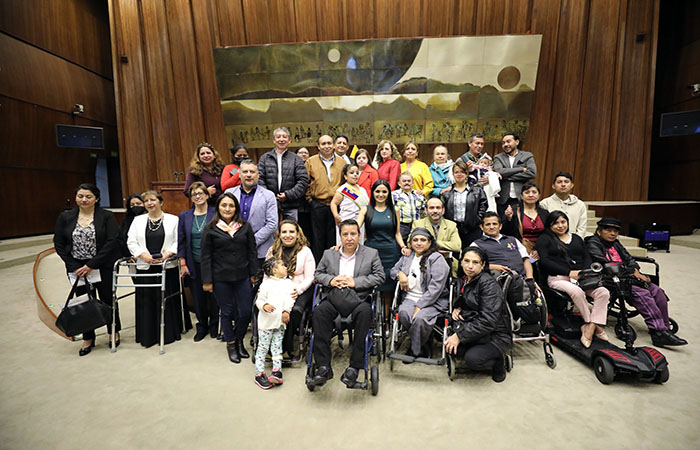 3.-yesena-guamani-plantea-reformas-en-beneficio-de-las-personas-con-discapacidad-ecuador221.com_.ec_ Yeseña Guamaní plantea reformas en beneficio de las personas con discapacidad