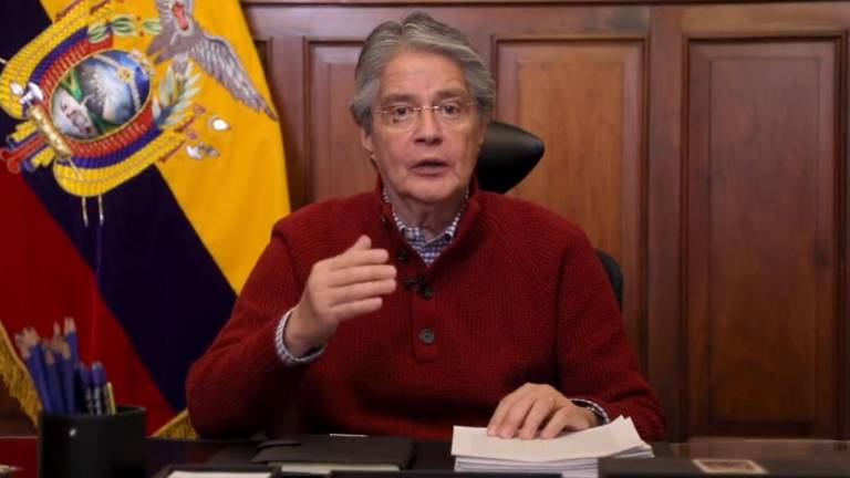 lasso-anuncia-reduccion-del-precio-de-las-gasolinas-extra-y-ecopais-y-el-diesel-ecuador221.com_.ec_ Lasso anuncia reducción del precio de las gasolinas extra y ecopaís y el diésel