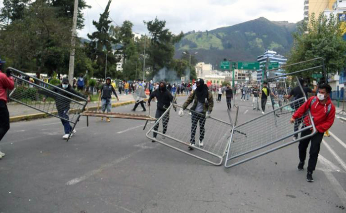 riesgo-pais-supero-los-mil-puntos-en-junio-a-causa-de-las-protestas-ecuador221.com_.ec_ Riesgo país superó los mil puntos en junio a causa de las protestas