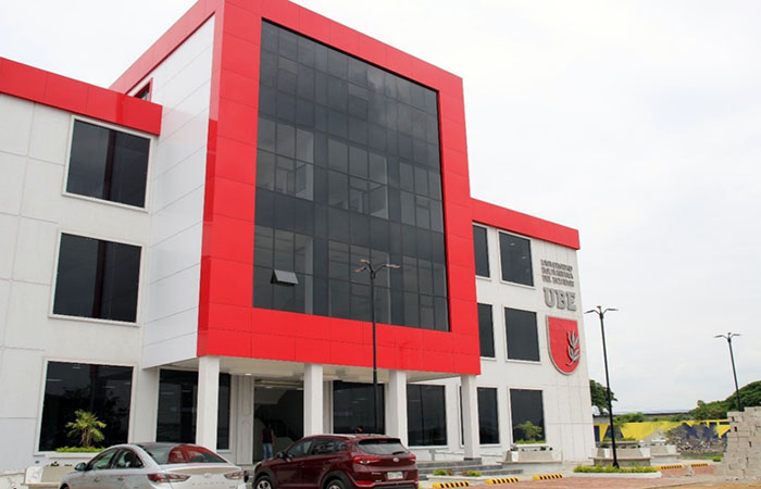 universidad-bolivariana-del-ecuador-cumple-primer-ano-de-creacion-ecuador221.com_.ec_ Universidad Bolivariana del Ecuador cumple primer año de creación