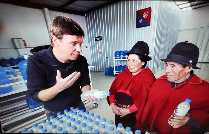 agua-purificada-baltazar-el-emprendimiento-del-ultimo-hielero-del-chimborazo-ecuador221.com_.ec_ <a>Agua purificada “Baltazar”, el emprendimiento del último hielero del Chimborazo</a>