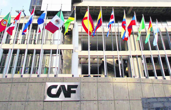 ecuador-firma-con-la-caf-un-convenio-para-acceder-a-beneficios-de-capitalizacion-ecuador221.com_.ec_ Ecuador firma con la CAF un convenio para acceder a beneficios de capitalización