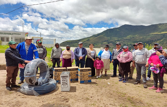en-ibarra-implementan-reservorios-de-agua-y-sistemas-de-riego-presurizados-ecuador221.com_.ec_ En Ibarra implementan reservorios de agua y sistemas de riego presurizados
