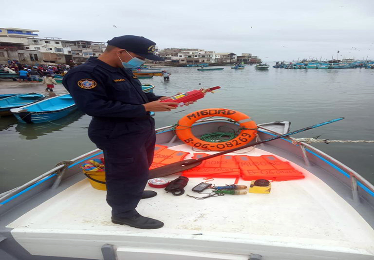 campana-de-matriculacion-de-embarcaciones-de-pesca-artesanal-entra-en-ultima-fase-ecuador221.com_.ec_ Campaña de matriculación de embarcaciones de pesca artesanal entra en última fase