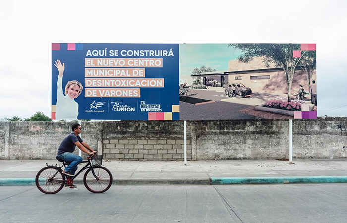 cynthia-viteri-recorrio-terreno-donde-funcionara-centro-de-desintoxicacion-para-varones-ecuador221.com_.ec- Cynthia Viteri recorrió terreno donde funcionará Centro de Desintoxicación para Varones