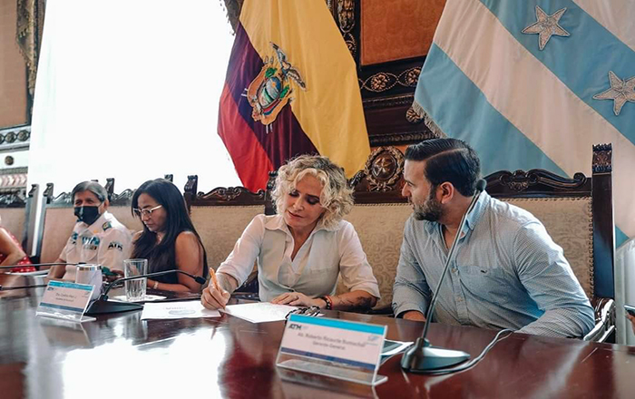 el-municipio-instalara-24-mil-camaras-de-seguridad-en-el-transporte-publico-ecuador221.com_.ec- El Municipio instalará 24 mil cámaras de seguridad en el transporte público
