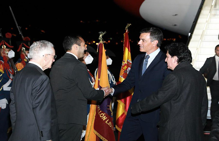 ecuador 221 presidente-de-espana-llego-a-quito-para-reunirse-con-guillermo-lasso-ecuador221.com_.ec_ Presidente de España llegó a Quito para reunirse con Guillermo Lasso