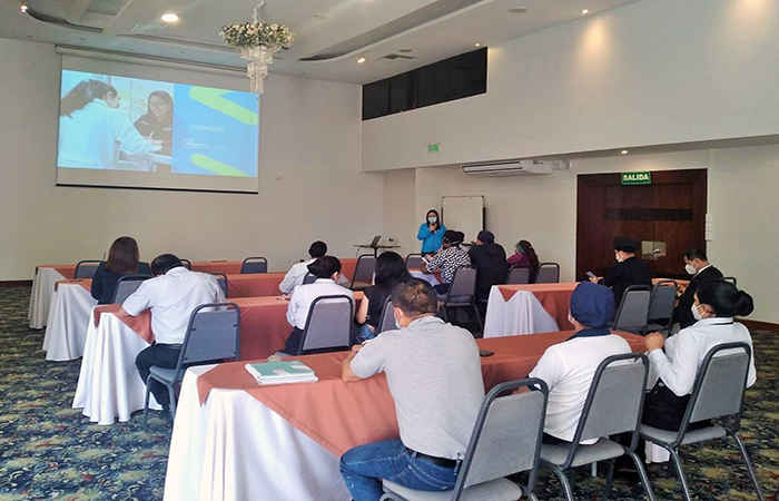 ecuador 221 arcsa-capacito-a-usuarios-de-la-zona-7-sobre-practicas-correctas-de-higiene-ecuador221.com_.ec_ ARCSA capacitó a usuarios de la Zona 7 sobre prácticas correctas de higiene