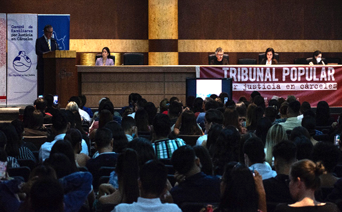 tribunal-popular-condeno-al-estado-por-violar-los-derechos-de-las-ppl-masacradas-en-ecuador-ecuador221.com_.ec_ Tribunal Popular condenó éticamente al Estado por violar los derechos de las PPL masacradas en Ecuador