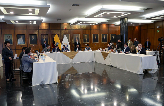 asamblea-entregara-primeros-acuerdos-sobre-la-ley-de-inversiones-ecuador221.com_.ec_ Asamblea entregará primeros acuerdos sobre la Ley de Inversiones