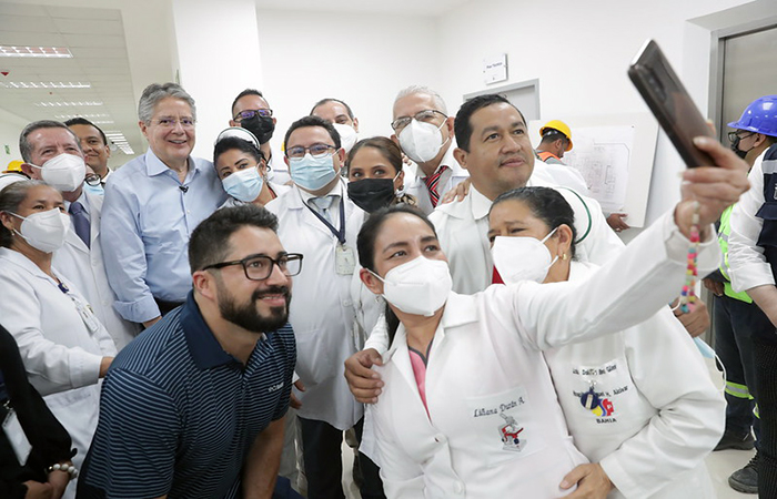 manabi-cuenta-con-nueva-y-moderna-infraestructura-hospitalaria-ecuador221.com_.ec- Manabí cuenta con nueva y moderna infraestructura hospitalaria