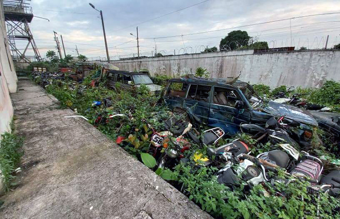 policia-judicial-rematara-3373-vehiculos-abandonados-en-sus-patios-ecuador221.com_.ec_ Policía Judicial rematará 3373 vehículos abandonados en sus patios