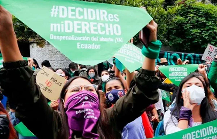 corte-constitucional-suspende-requisitos-para-acceder-a-un-aborto-en-casos-de-violacion-ecuador221.com_.ec_ Corte Constitucional suspende requisitos para acceder a un aborto en casos de violación