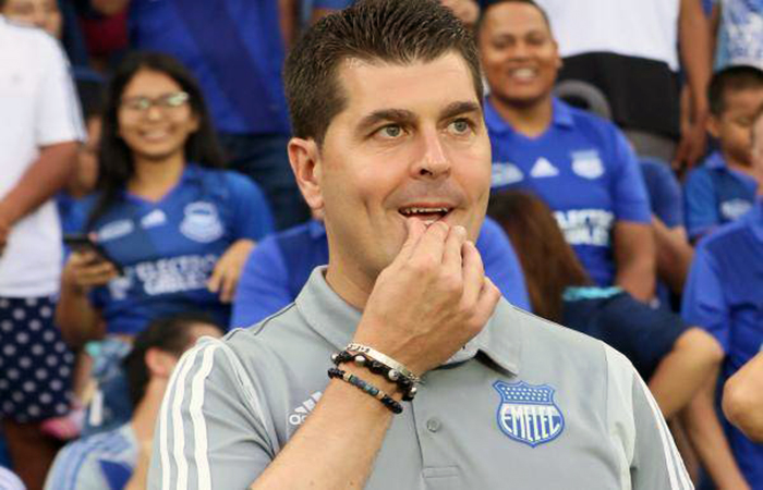 ecuador 221 ismael-rescalvo-dejara-de-ser-el-director-tecnico-de-emelec-ecuador221.com_.ec_ Ismael Rescalvo dejará de ser el director técnico de Emelec