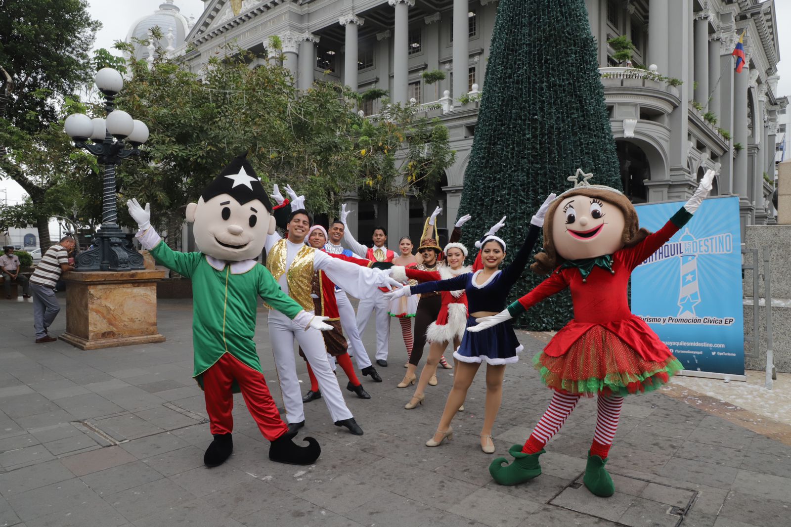 navidad-1 La Navidad llega a Guayaquil