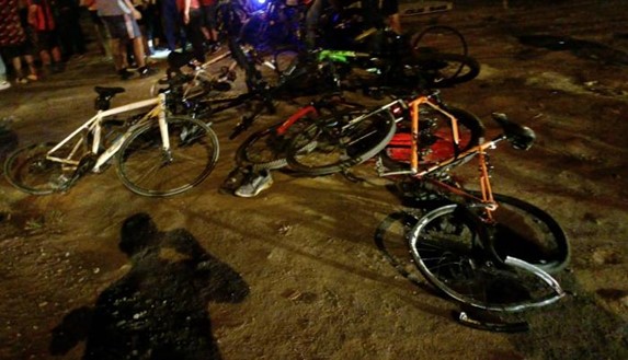 ciclistas-fallecieron-al-ser-arrollados-en-la-via-pasaje-machala-ecuador221.com_.ec_ Ciclistas fallecieron al ser arrollados en la vía Pasaje – Machala