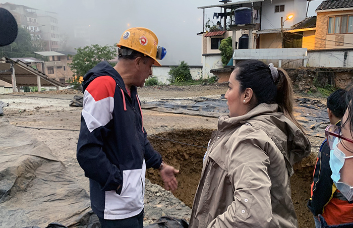 nuevo-hundimiento-de-tierra-en-zaruma-no-dejo-heridos-ni-bienes-afectados-ecuador221.com_.ec_ Nuevo hundimiento de tierra en Zaruma no dejó heridos ni bienes afectados