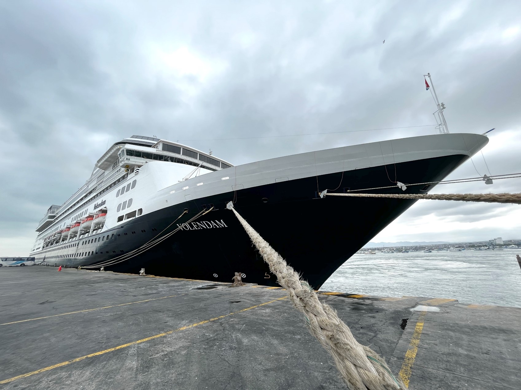 a-ecuador-llego-el-primer-crucero-del-2023-ecuador221.com_.ec_ Manta recibió el primer crucero del 2023