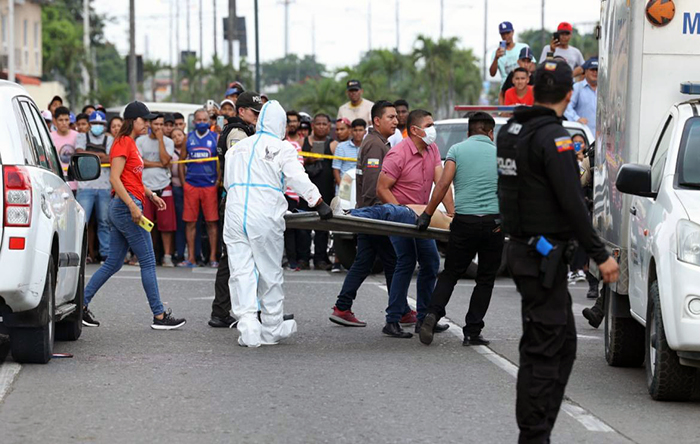 cuatro-personas-fueron-asesinadas-por-sicarios-en-la-floresta-3-ecuador221.com_.ec_ Cuatro personas fueron asesinadas por sicarios en la Floresta 3