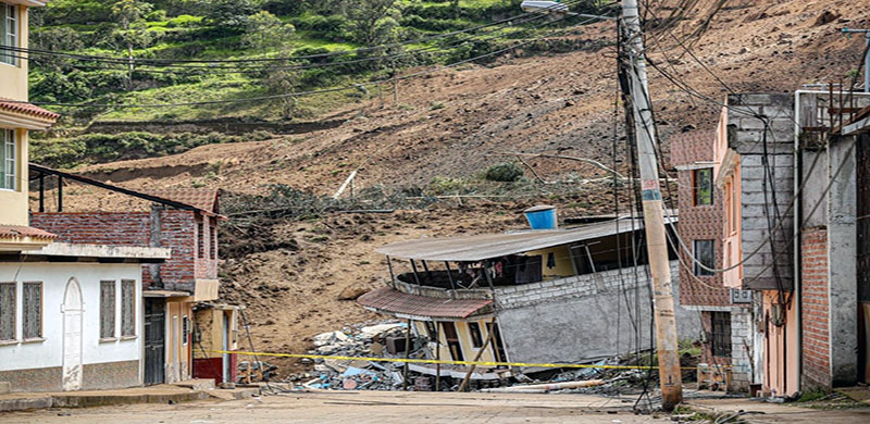 alausi-deslizamiento-tierra Alausí: Rescatan a sobreviviente luego de 24 horas del deslizamiento