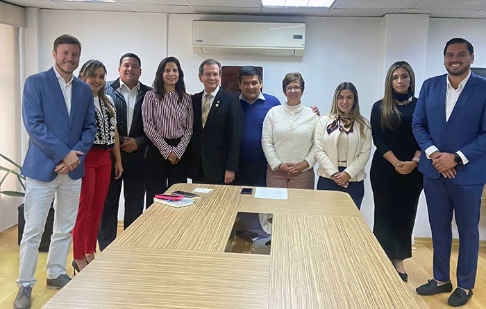 ecuador 221 autoridades-del-cpccs-y-consejeros-electos-acuerdan-una-transicion-ordenada-ecuador221.com_.ec_ Autoridades del CPCCS y consejeros electos acuerdan una transición ordenada