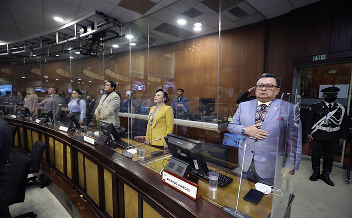 ecuador 221 cal-admite-al-tramite-juicio-politico-contra-guillermo-lasso-ecuador221.com_.ec_ CAL admite al trámite juicio político contra Guillermo Lasso