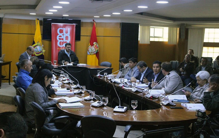 cuenca-reglamenta-uso-del-fondo-violeta-para-mujeres-victimas-de-violencia-ecuador221.com_.ec_ Cuenca reglamenta uso del Fondo Violeta para mujeres víctimas de violencia