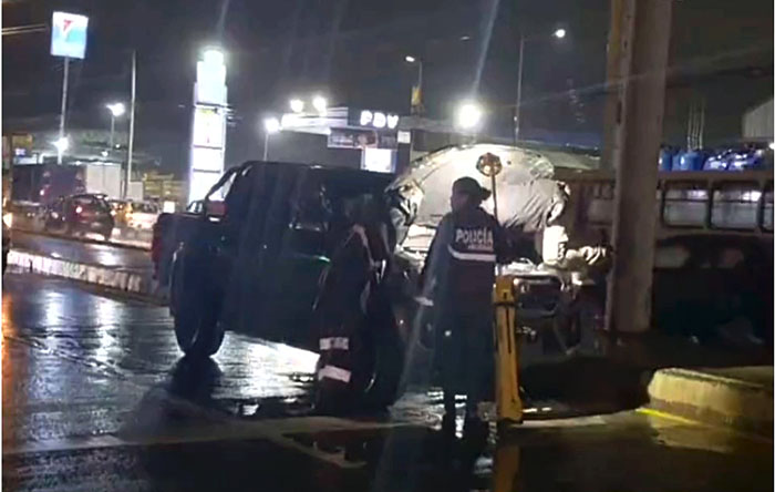 ecuador 221 dos-policias-heridos-tras-ataque-a-directora-de-la-carcel-de-mujeres-del-guayas-ecuador221.com_.ec_ Dos policías heridos tras ataque a Directora de la Cárcel de Mujeres del Guayas