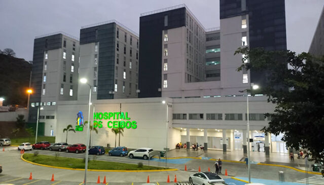 Hospital Los Ceibos del IESS conmemora 6 años de vida institucional ...